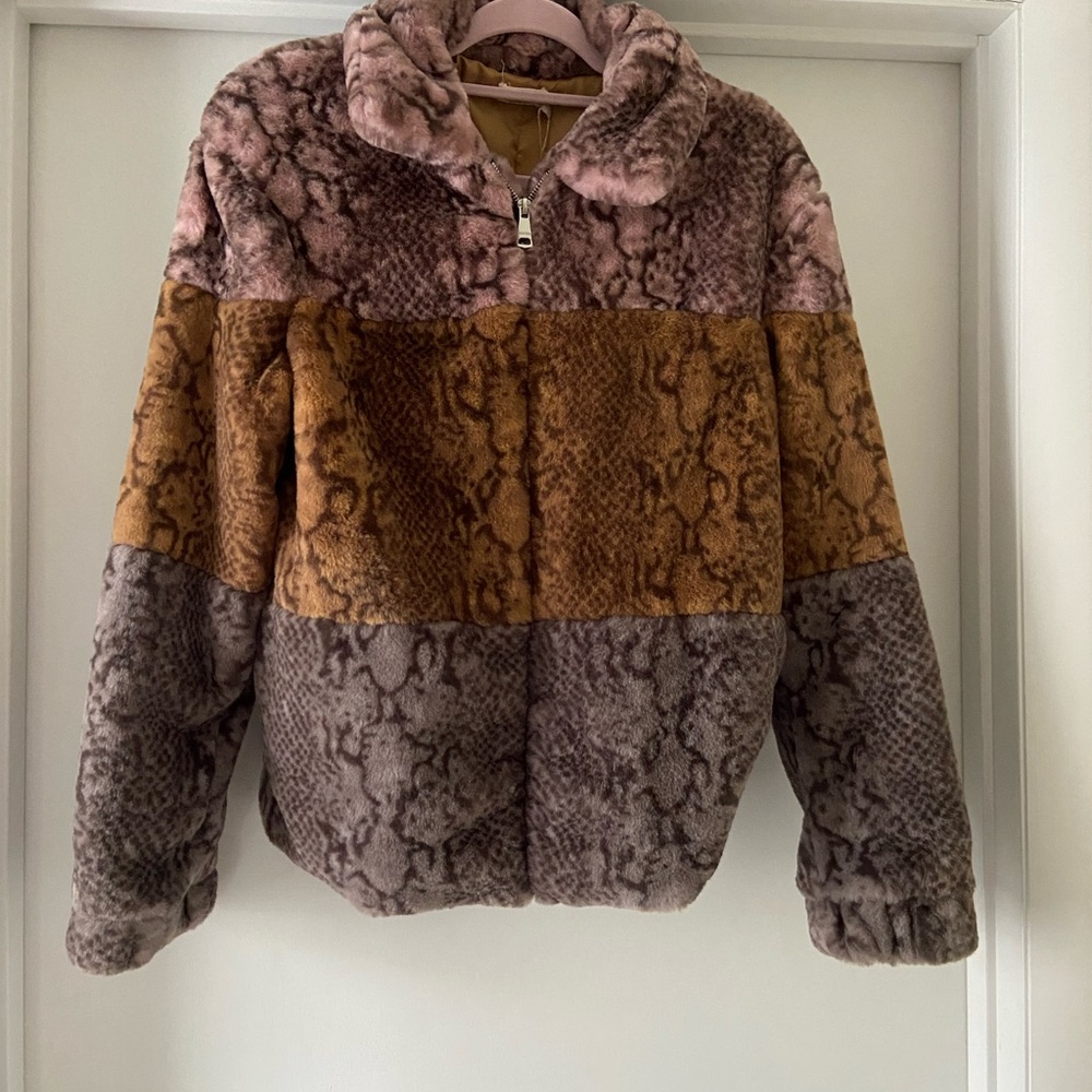 Gimmicks by BKE Faux Fur Jacket - Pink, Brown, and Gray